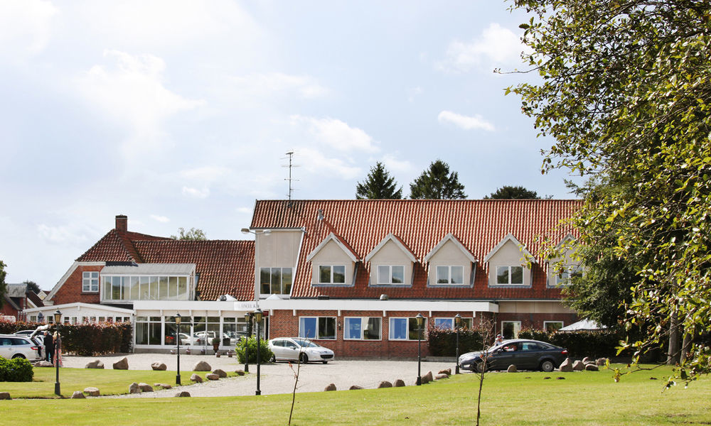 Fangel Kro & Hotel Bellinge Экстерьер фото